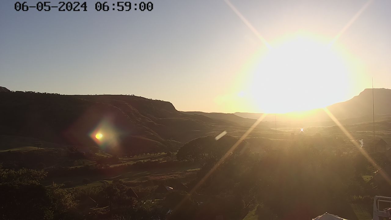 webcams of the drakensberg mountains